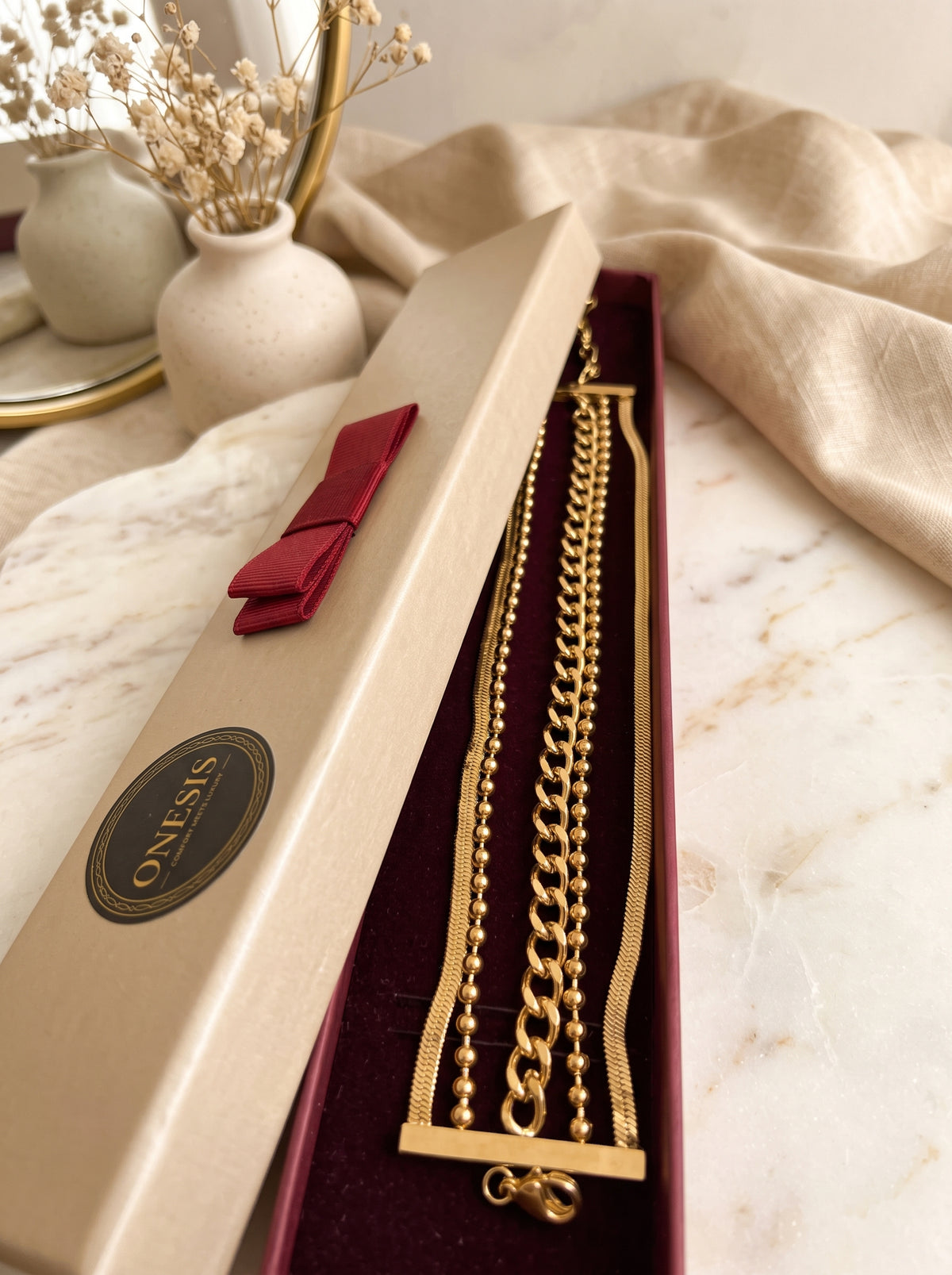 ✨ Brățară Multistrat „Aria” – Oțel Placat cu Aur 18K (5 Straturi)